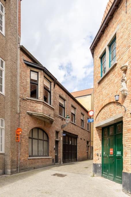 The Bruges Belfry View Apartamento Exterior foto